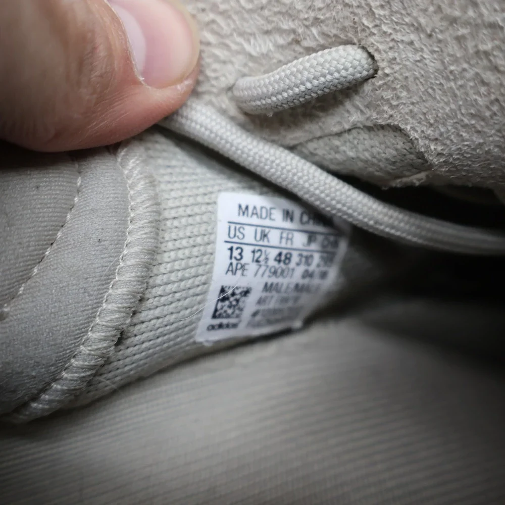 Adidas Yeezy Mens 13 Sneakers White Boost 350 V2 Sesame Knit Lace-Up Walking